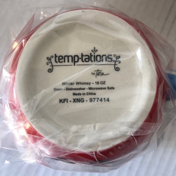 Christmas Penguin Temptations Red Mug Cup NIB - Picture 10 of 12